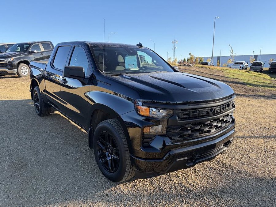 2024 Chevrolet Silverado 1500 Custom 2.7L | Trailering Package Black