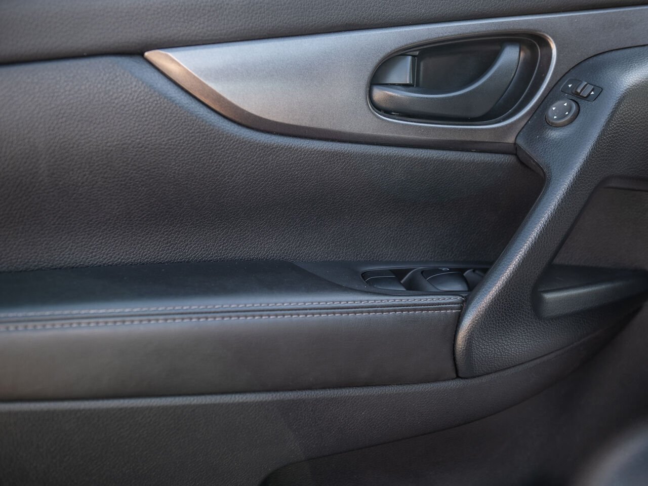 2023 Nissan Qashqai White Sainte-Julienne - photo #12