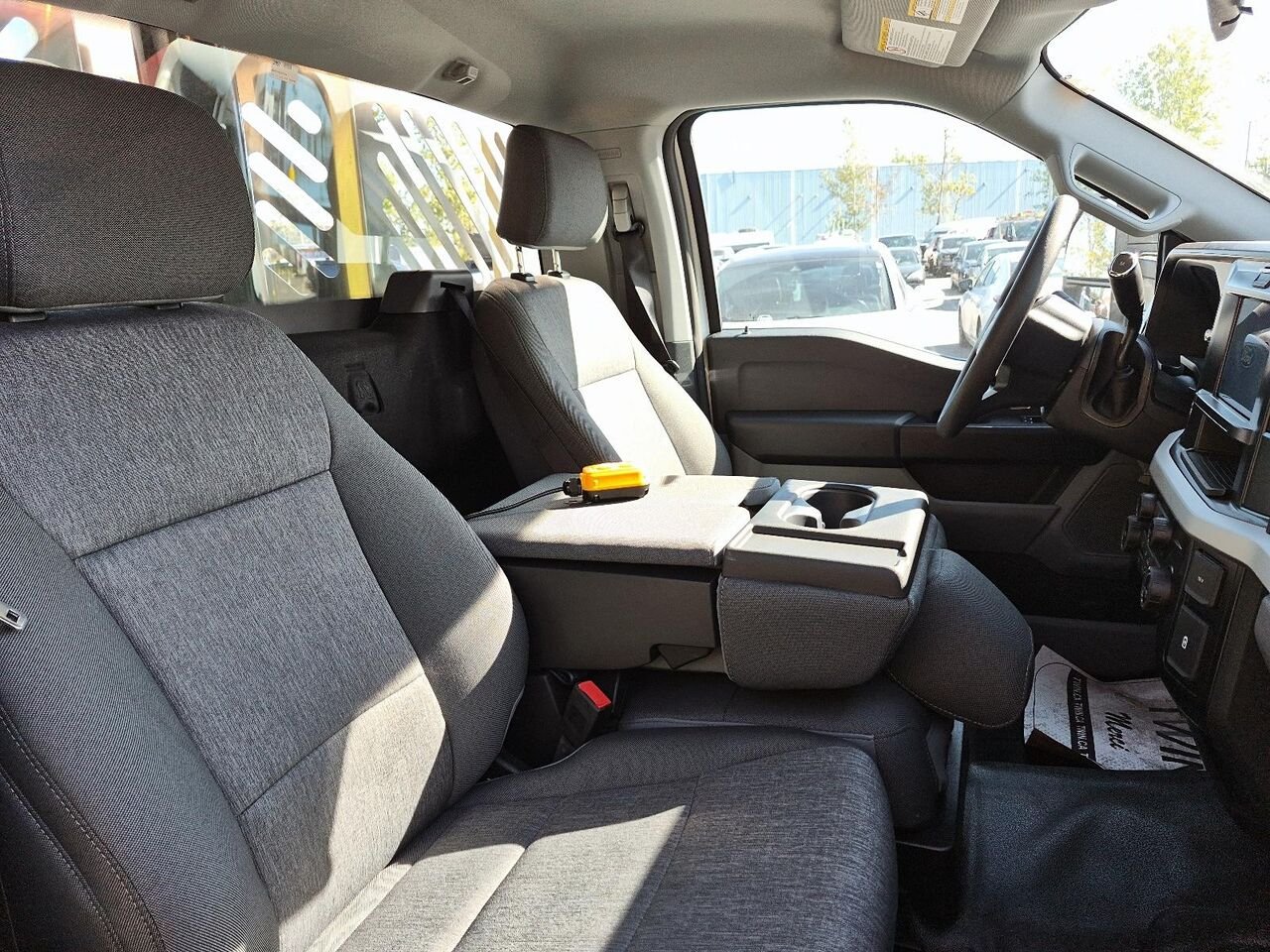Ford Super Duty F-550 DRW 2F379 | XL 2026 Blanc Oxford Saint-Jérôme - photo #6