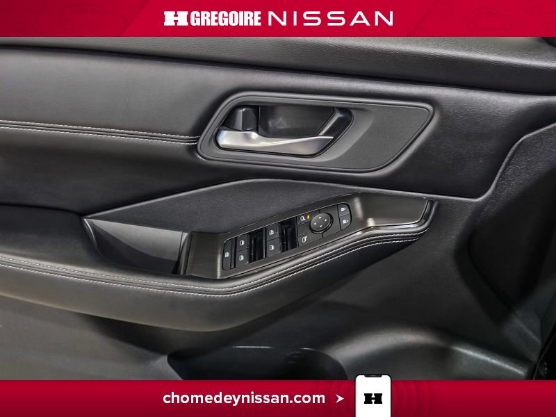 2025 Nissan Rogue Black Blainville - photo #13