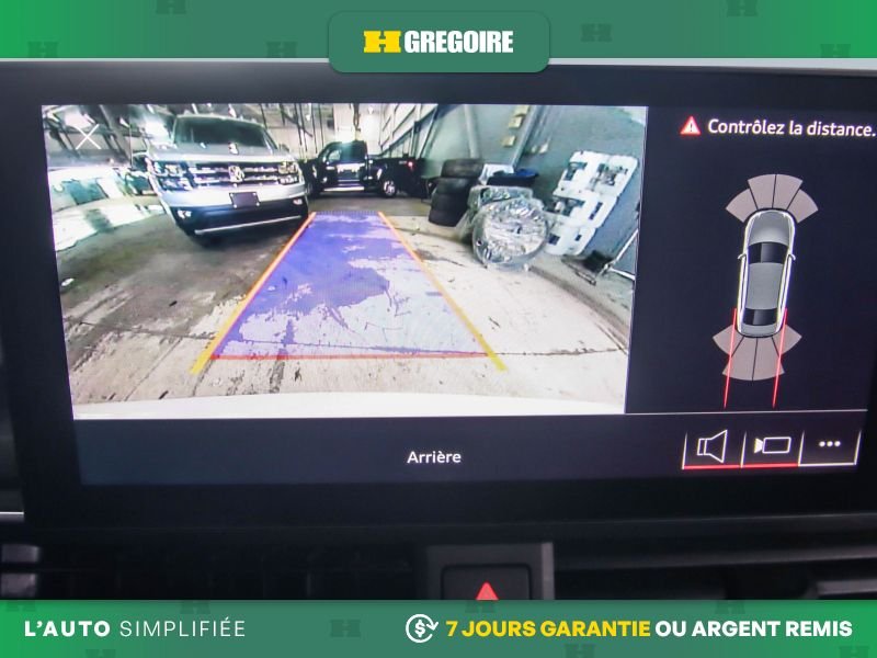 Audi A4 821431 | PROGRESSIVE AWD AUTO A/C CUIR TOIT NAV MAGS 2020 Blanc Laval - photo #13