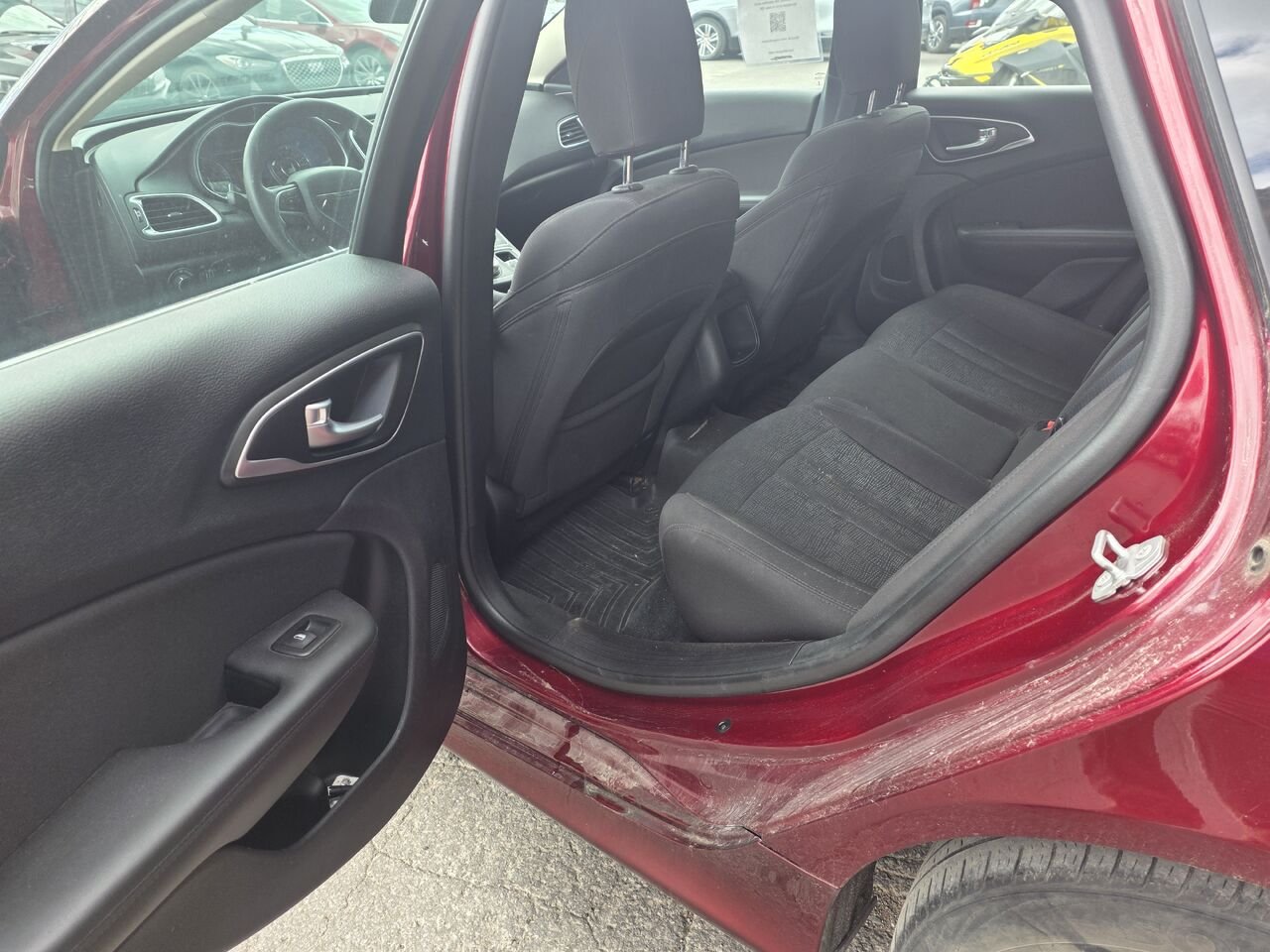 Chrysler 200 2015 Rouge Longueuil, - photo #8