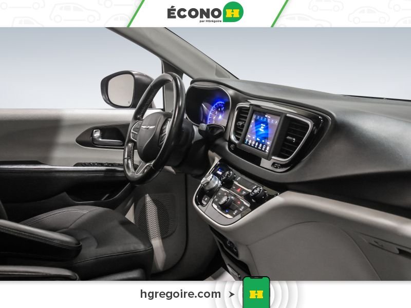2021 Chrysler Grand Caravan Black Saint-Eustache - photo #28