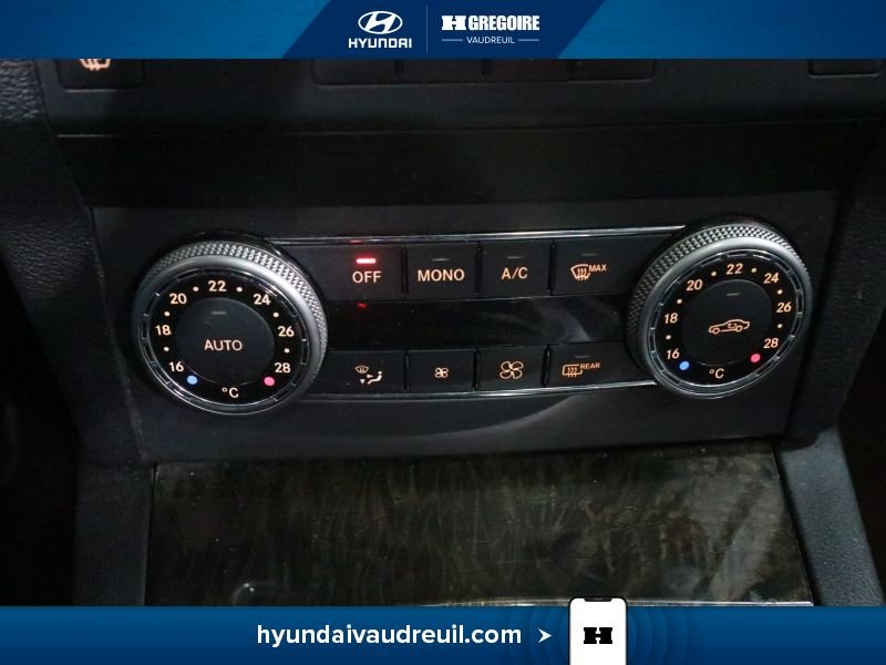 2011 Mercedes Benz GLK350 White Laval - photo #27