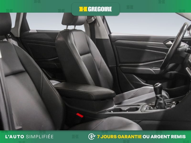 2019 Volkswagen Jetta Black Blainville - photo #31