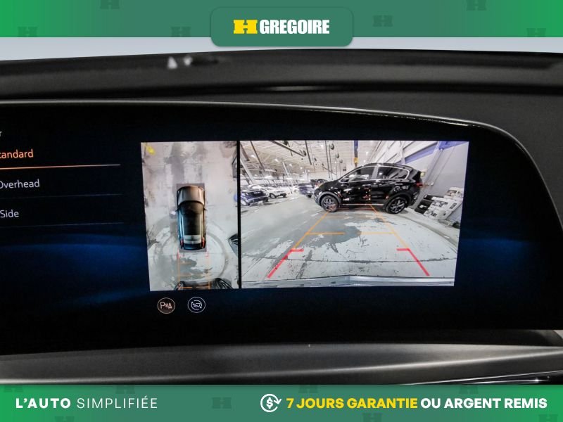 Cadillac LYRIQ 821132 | RWD Luxury AUTO A/C MAGS CUIR NAV CAM RECUL BLUETO 2023 Noir Laval - photo #17