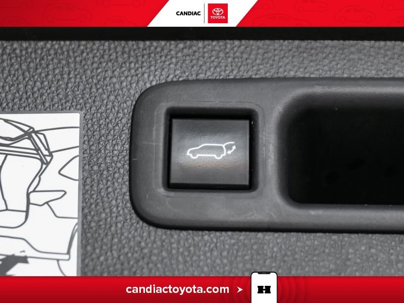 2021 Toyota Highlander Blue Laval - photo #36