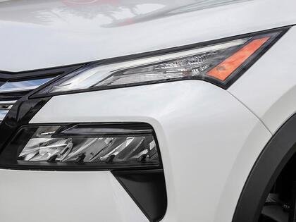 2026 Nissan Rogue Everest White Tricoat Pearl Blainville - photo #9