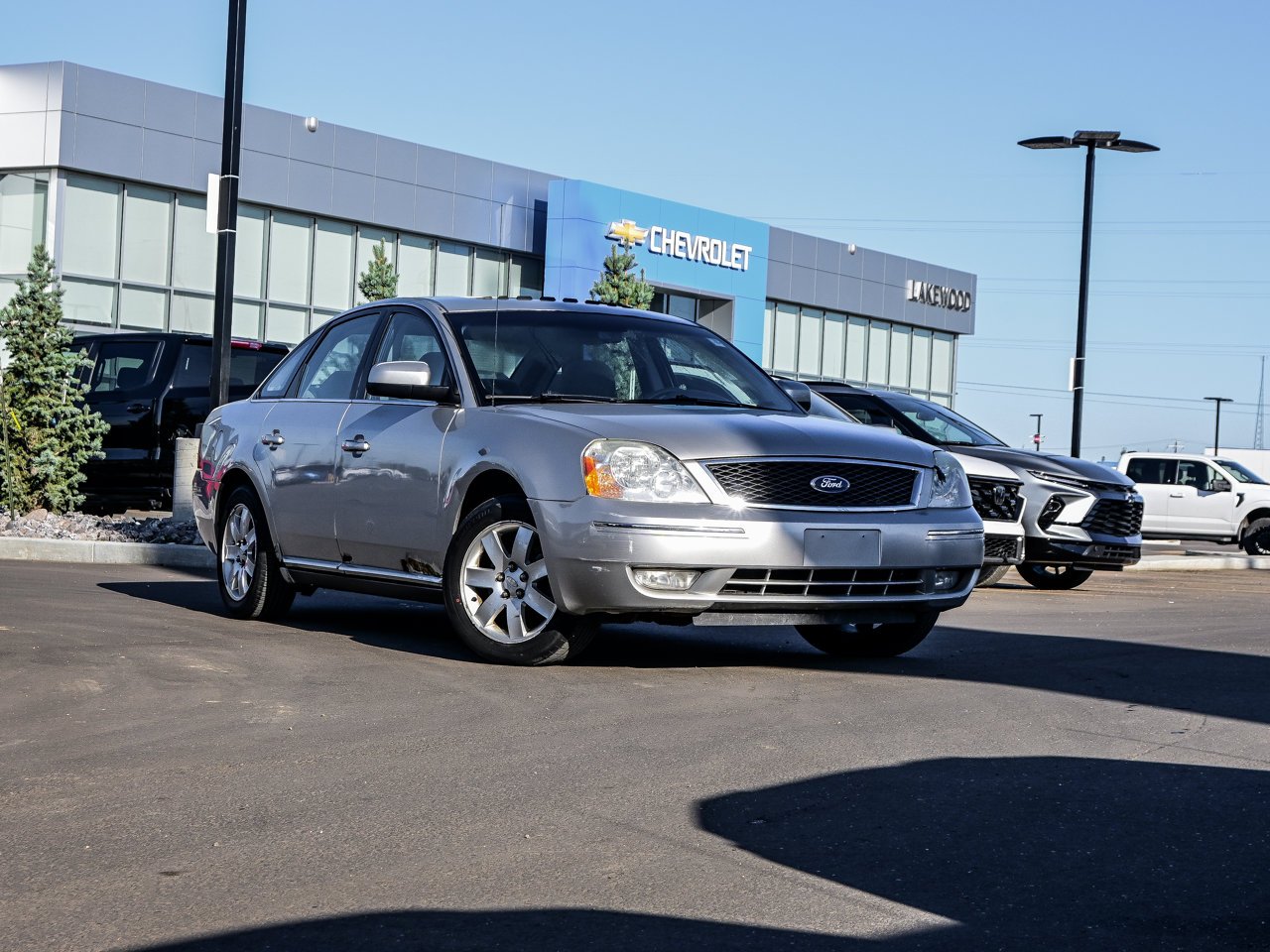 2006 Ford Five Hundred 4dr Sdn SEL AWD Grey Sherwood Park - photo #1