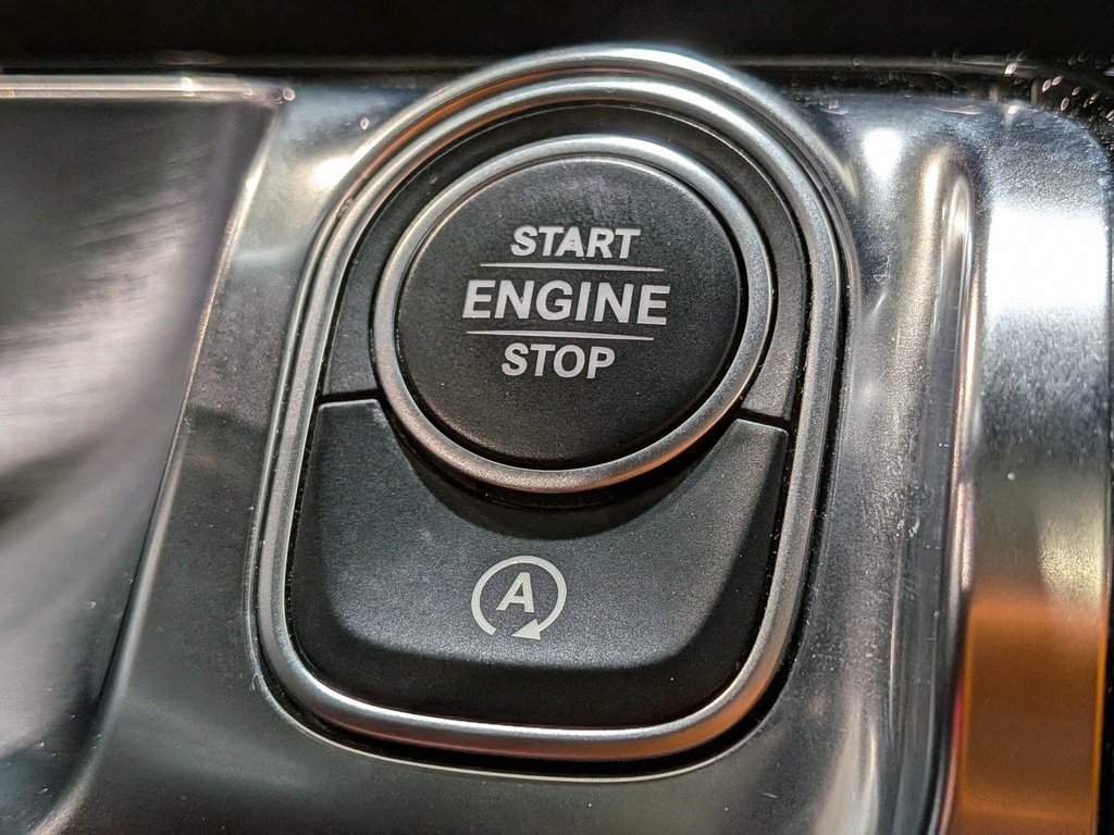 2020 Mercedes-Benz GLB GLB 250 4MATIC SUV Silver Val-David - photo #19