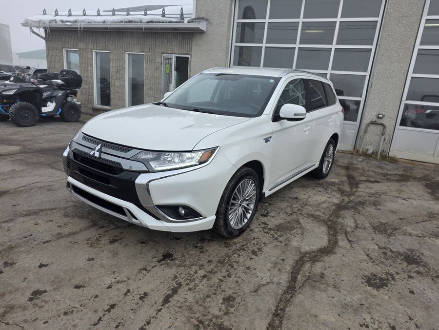 2020 Mitsubishi Outlander Plug-In Hybrid 2020 White