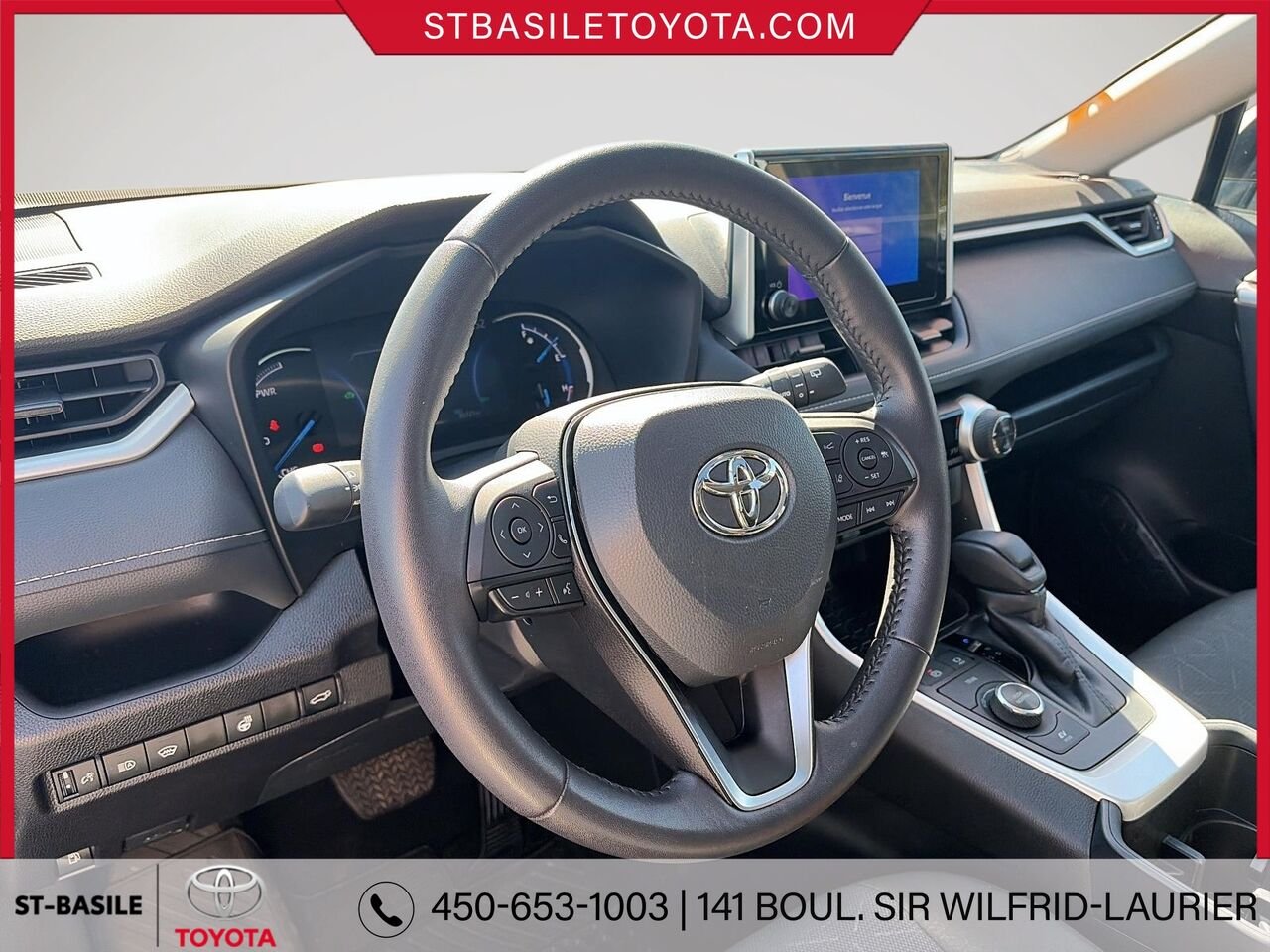 2025 TOYOTA RAV4 Hybrid White Saint-Basile-le-Grand - photo #14