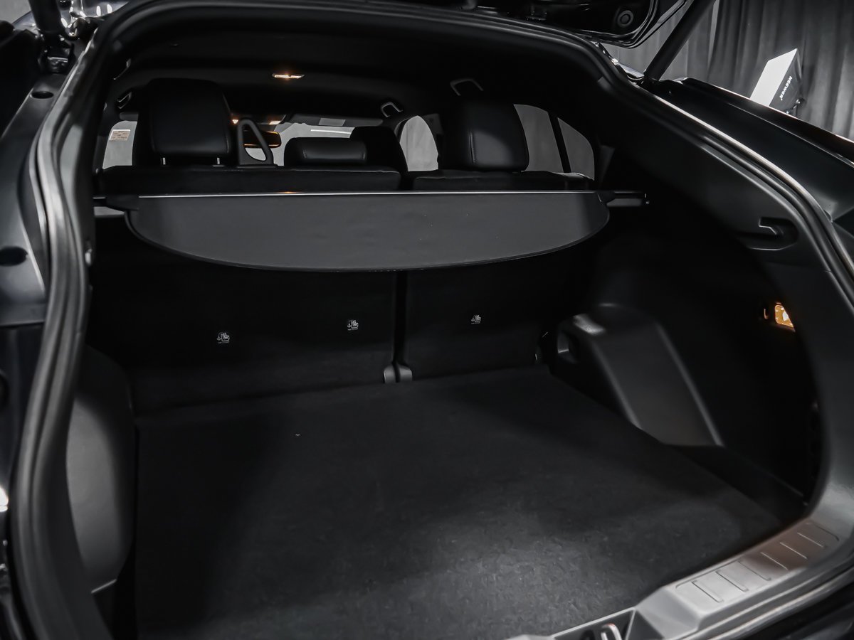 2026 Mitsubishi ECLIPSE CROSS NOIR White Montreal - photo #9