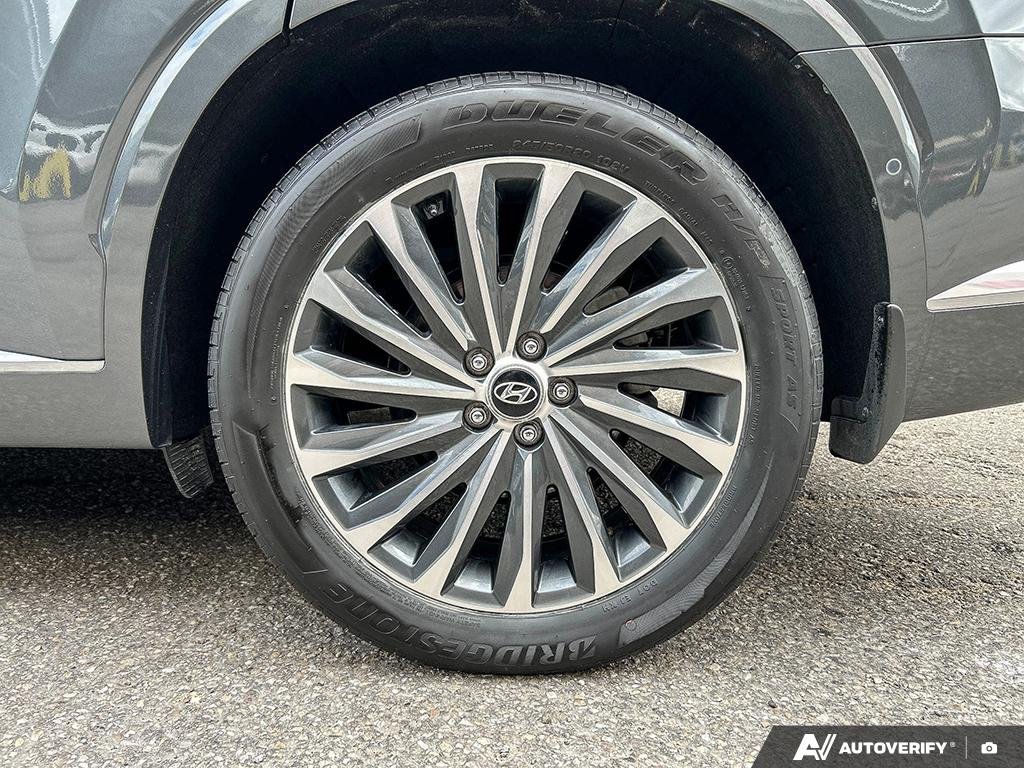 2023 Hyundai Palisade 2700008A | Ultimate Calligraphy, very low kms! Edmonton - photo #5