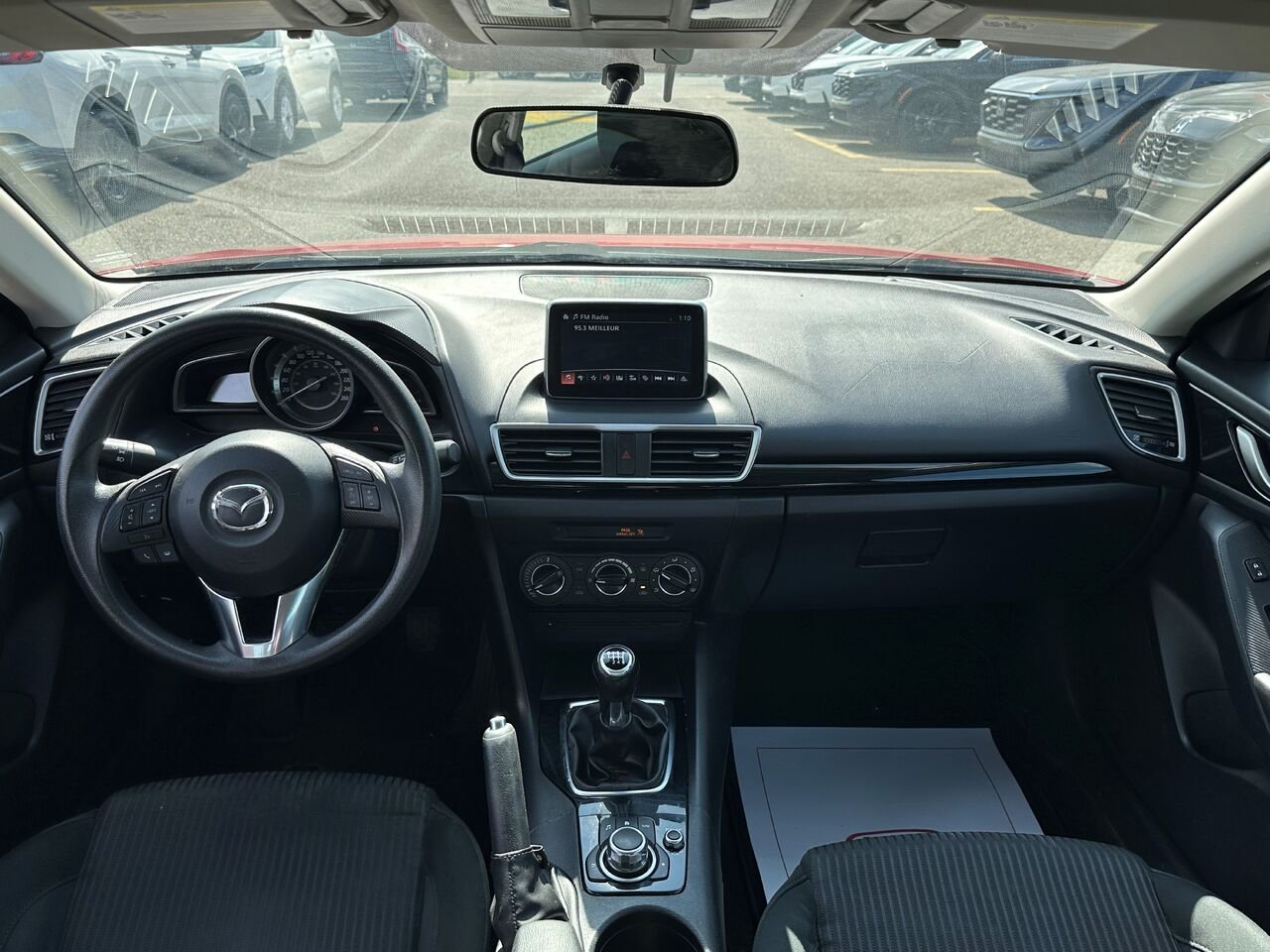 Mazda Mazda3 Berline 4 portes, boîte manuelle, GS 2015 Rouge Matane - photo #9