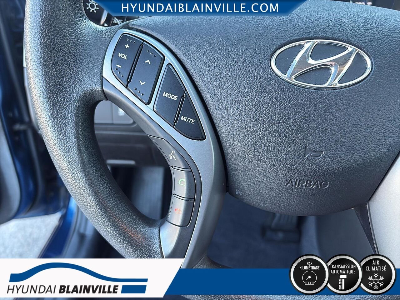Hyundai Elantra 2016 Bleu Blainville - photo #14