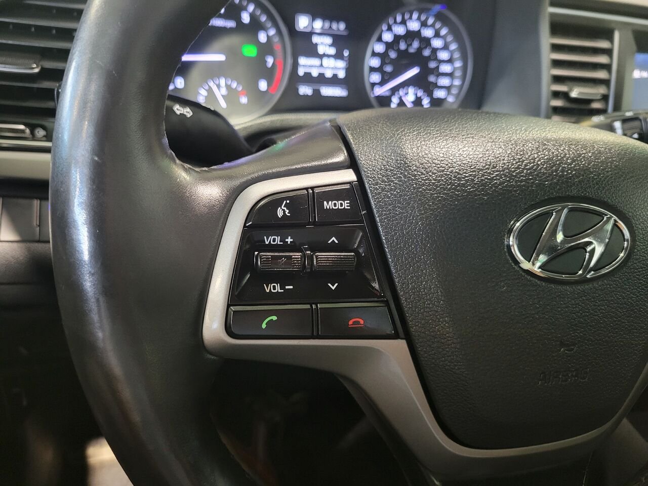 2018 Hyundai Elantra Blue  - photo #16