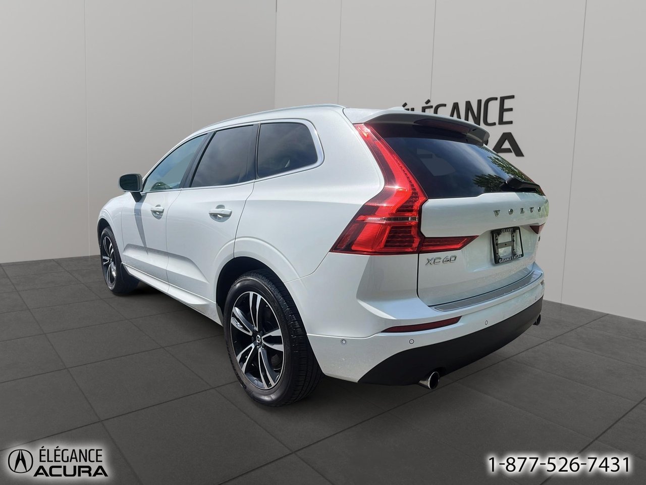 Volvo XC60 Momentum | A8910 2018 Blanc Granby - photo #6