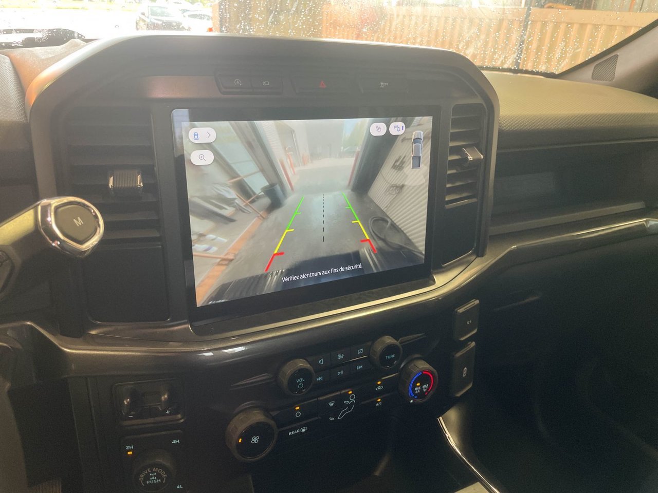 Ford F-150 STX CREW 4X4 *NAV* CARPLAY *COPILOT 2.0* DIFF 3.73 2024 Bleu Saint-Jérôme - photo #13