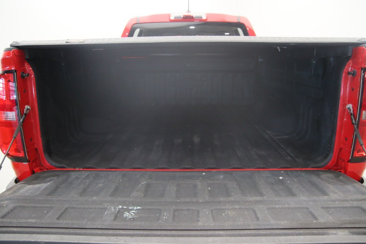Chevrolet Colorado 4WD WT 2017 Rouge Baie-Comeau - photo #17