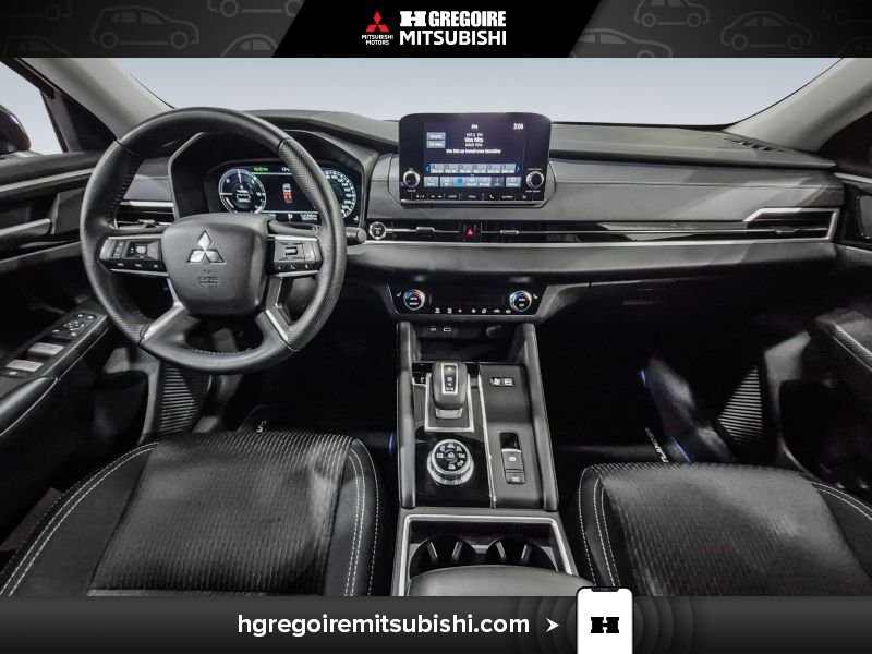 Mitsubishi Outlander PHEV 2023 Noir Blainville - photo #23