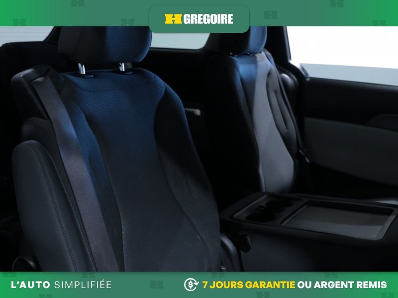 2024 Kia Carnival Grey Laval - photo #23
