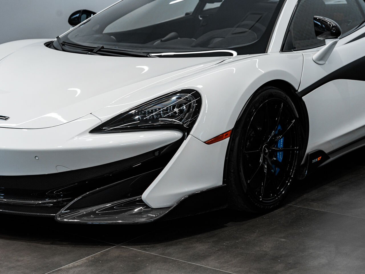 2019 McLaren 600LT White Saint-Eustache - photo #35