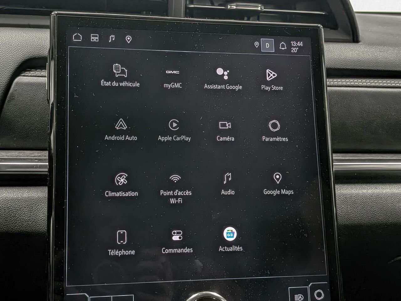 2026 GMC Terrain Denali AWD White Sherbrooke - photo #11
