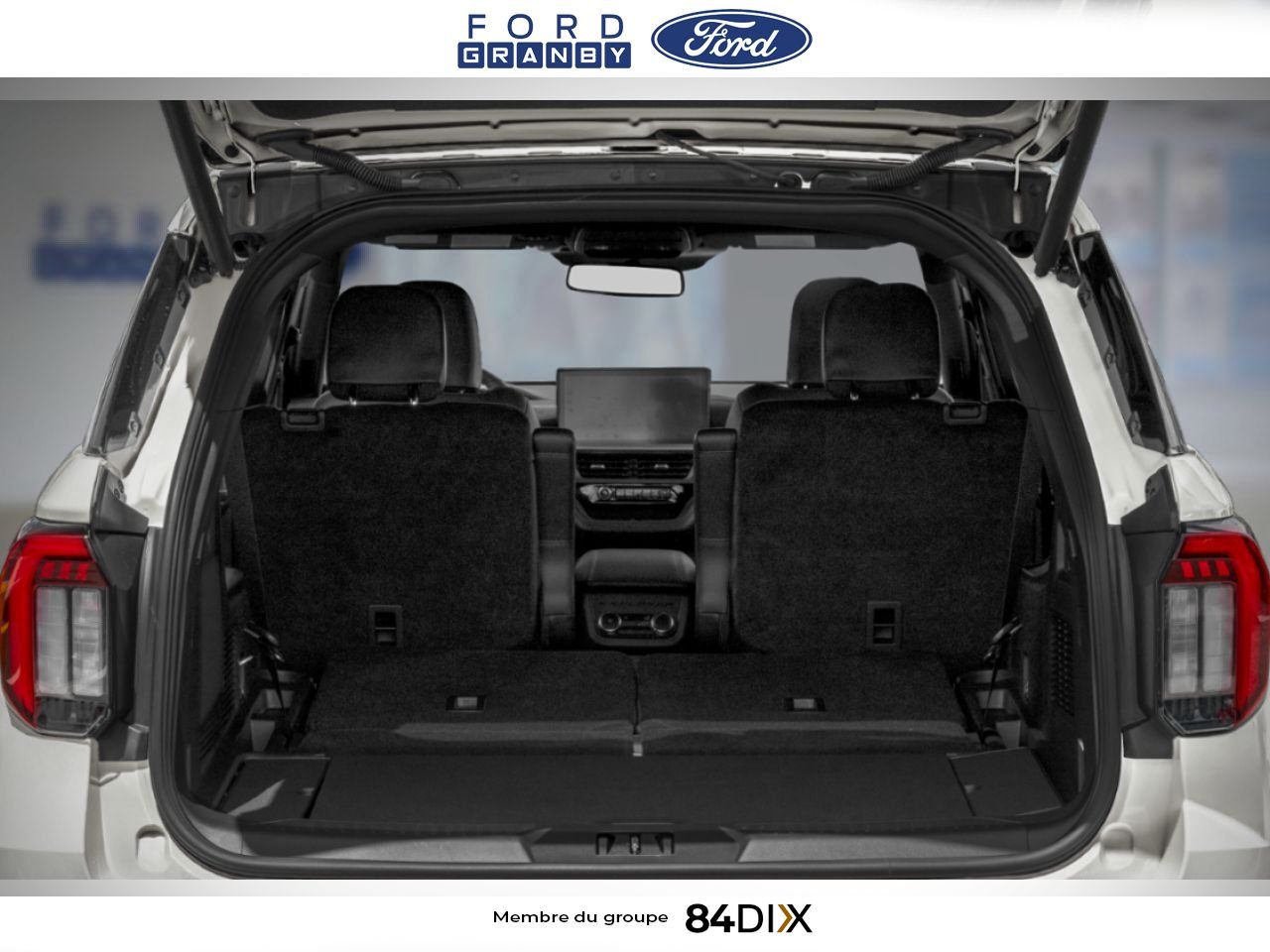 Ford EXPLORER 2026 Gris Granby - photo #6