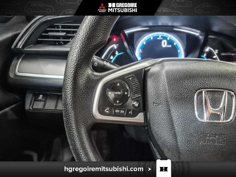 Honda Civic 2018 Bleu Blainville - photo #19
