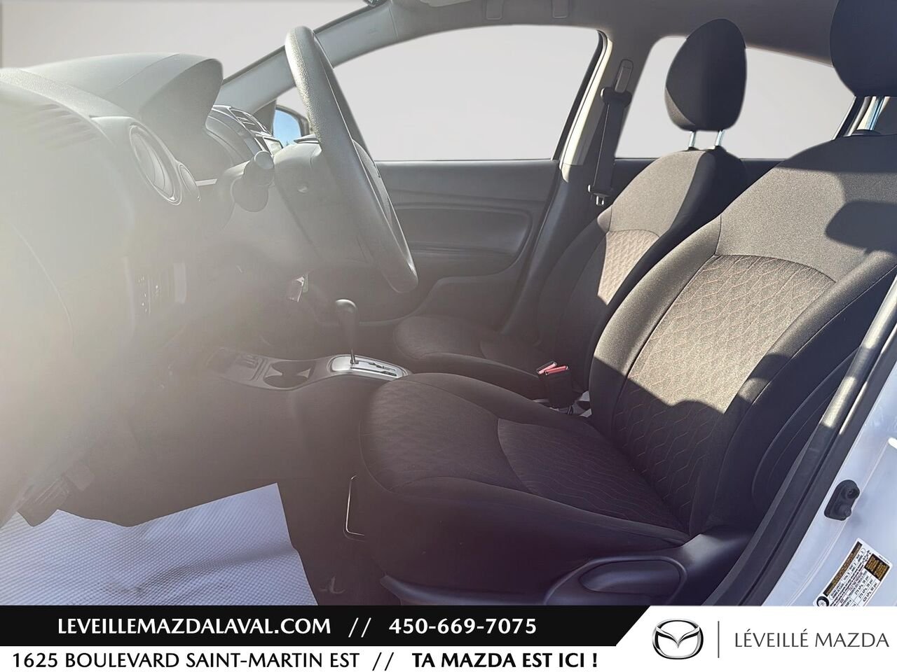 Mitsubishi Mirage ES CVT 2024 Blanc Laval - photo #9