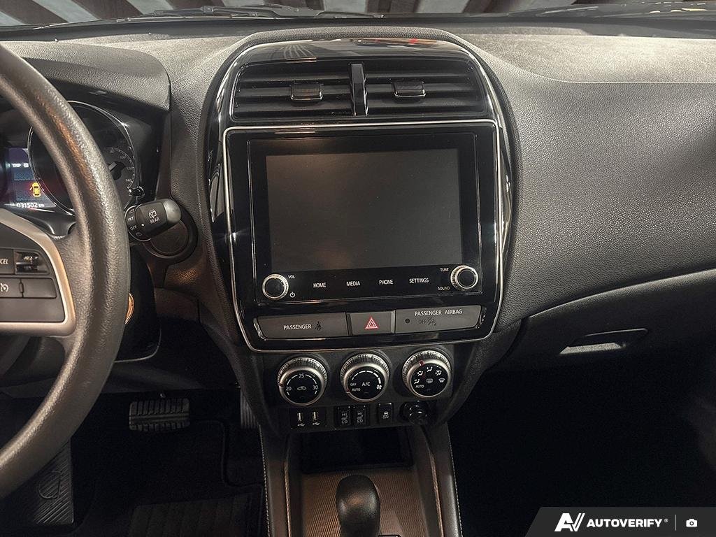 2024 Mitsubishi RVR 264037 | ES, less than 32,000km very clean vehicle Grey Edmonton - photo #17