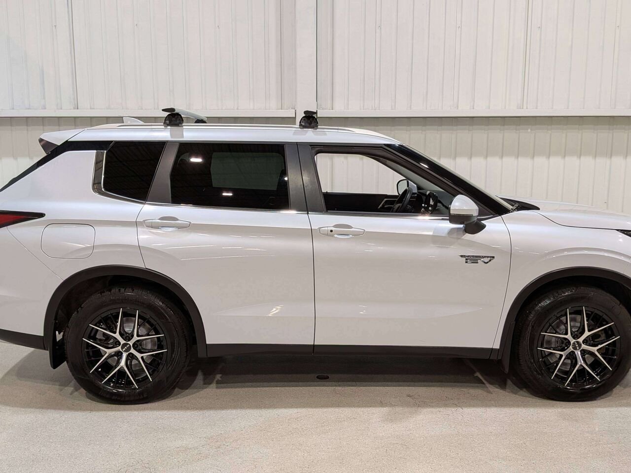 Mitsubishi Outlander PHEV 2025 Blanc Val-David - photo #7
