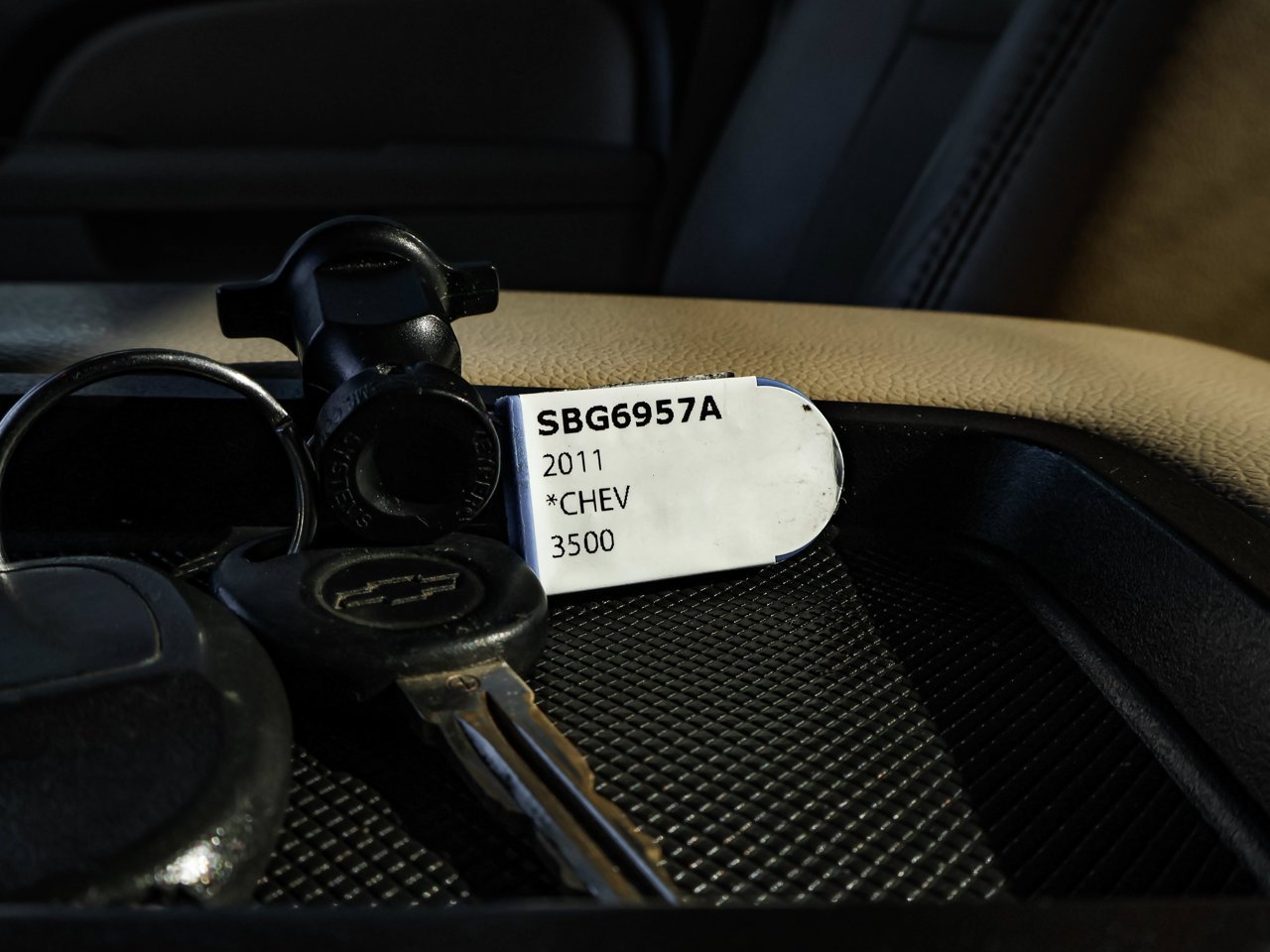 2011 Chevrolet Silverado 3500HD 4WD Crew Cab 167 LTZ Grey Sherwood Park - photo #28
