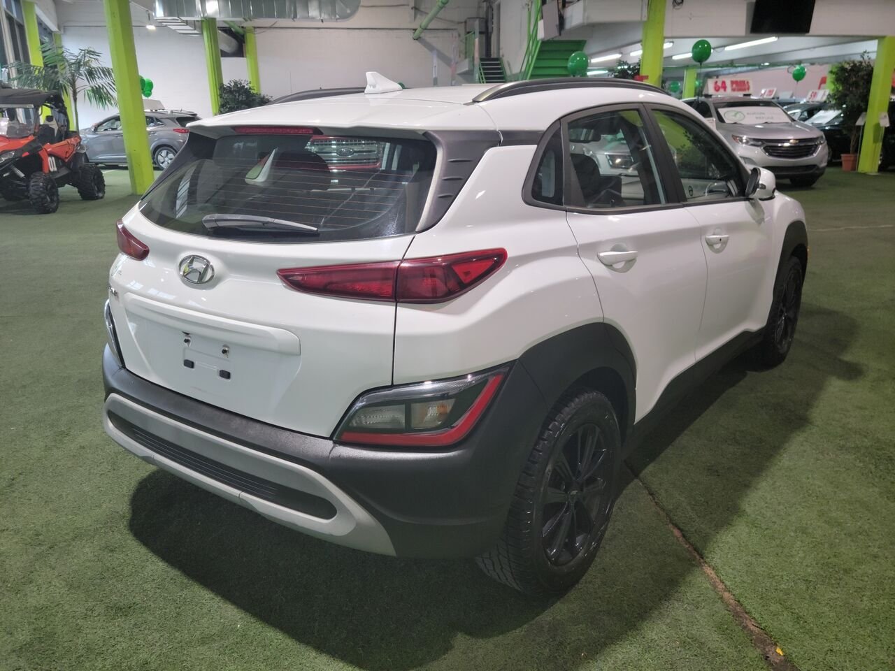2022 Hyundai Kona White  - photo #4