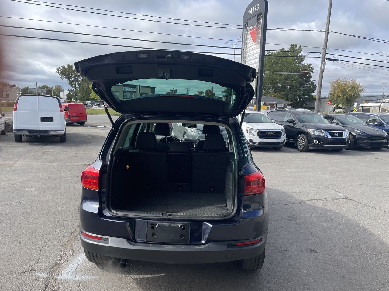 2017 Volkswagen Tiguan Blue  - photo #7