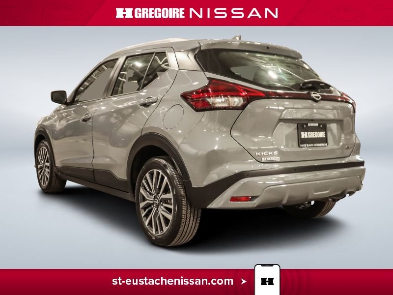 Nissan Kicks 2024 Gris Saint-Eustache - photo #7