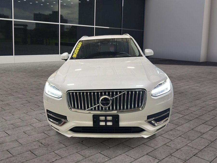 Volvo XC90 Recharge PLUS BRIGHT THEME T8 Plus hybride rechargeable TIe 7 places version lustrée 2024 Blanc