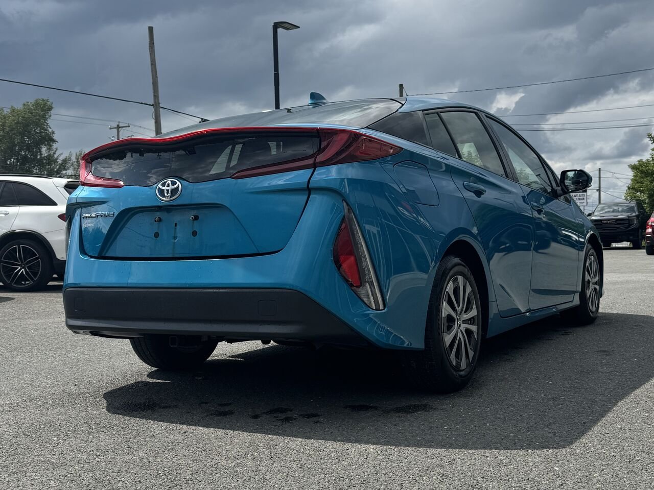 Toyota Prius Prime 2020 Bleu Granby - photo #6