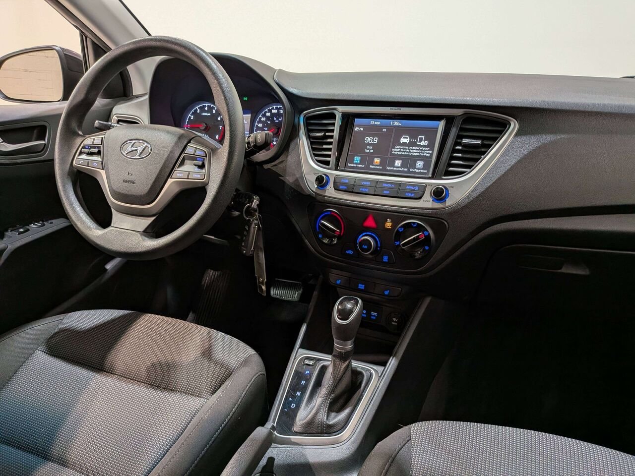 2020 Hyundai Accent 5 Door Preferred IVT Black Val-David - photo #18