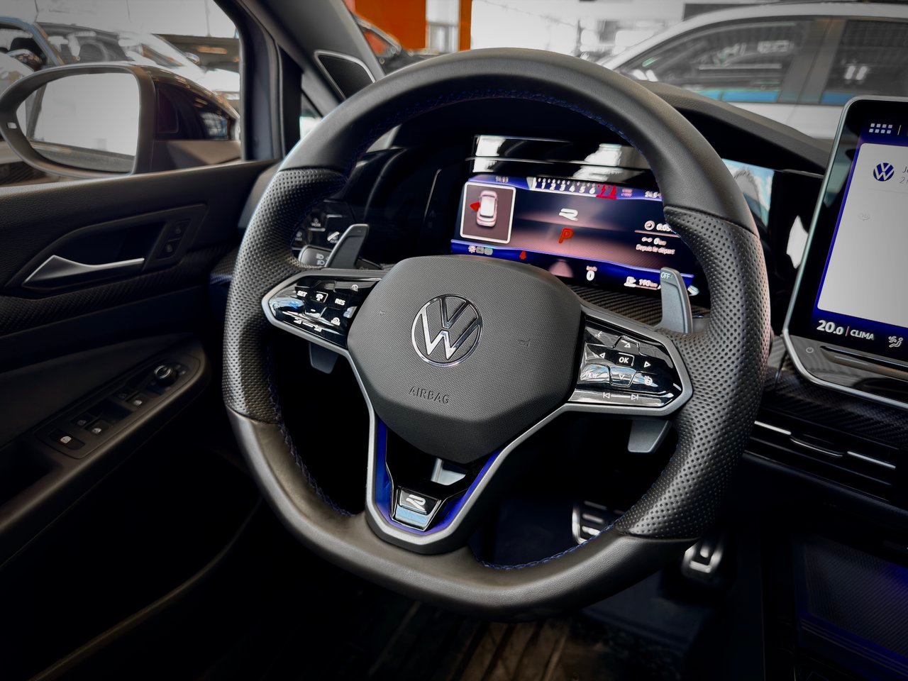 2026 Volkswagen Golf R Notre-Dame-des-Prairies - photo #23