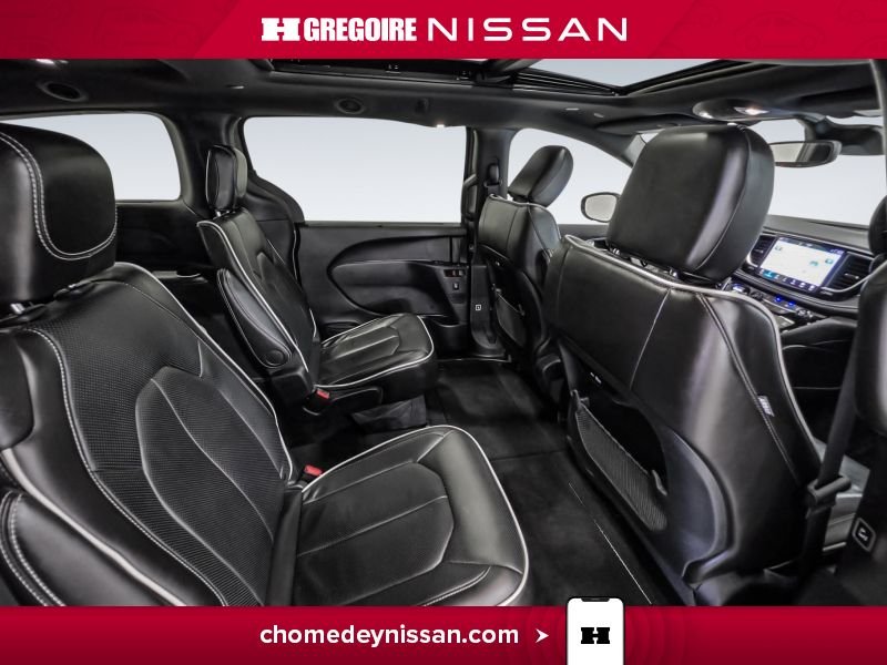 2025 Chrysler Pacifica Grey Saint-Eustache - photo #31