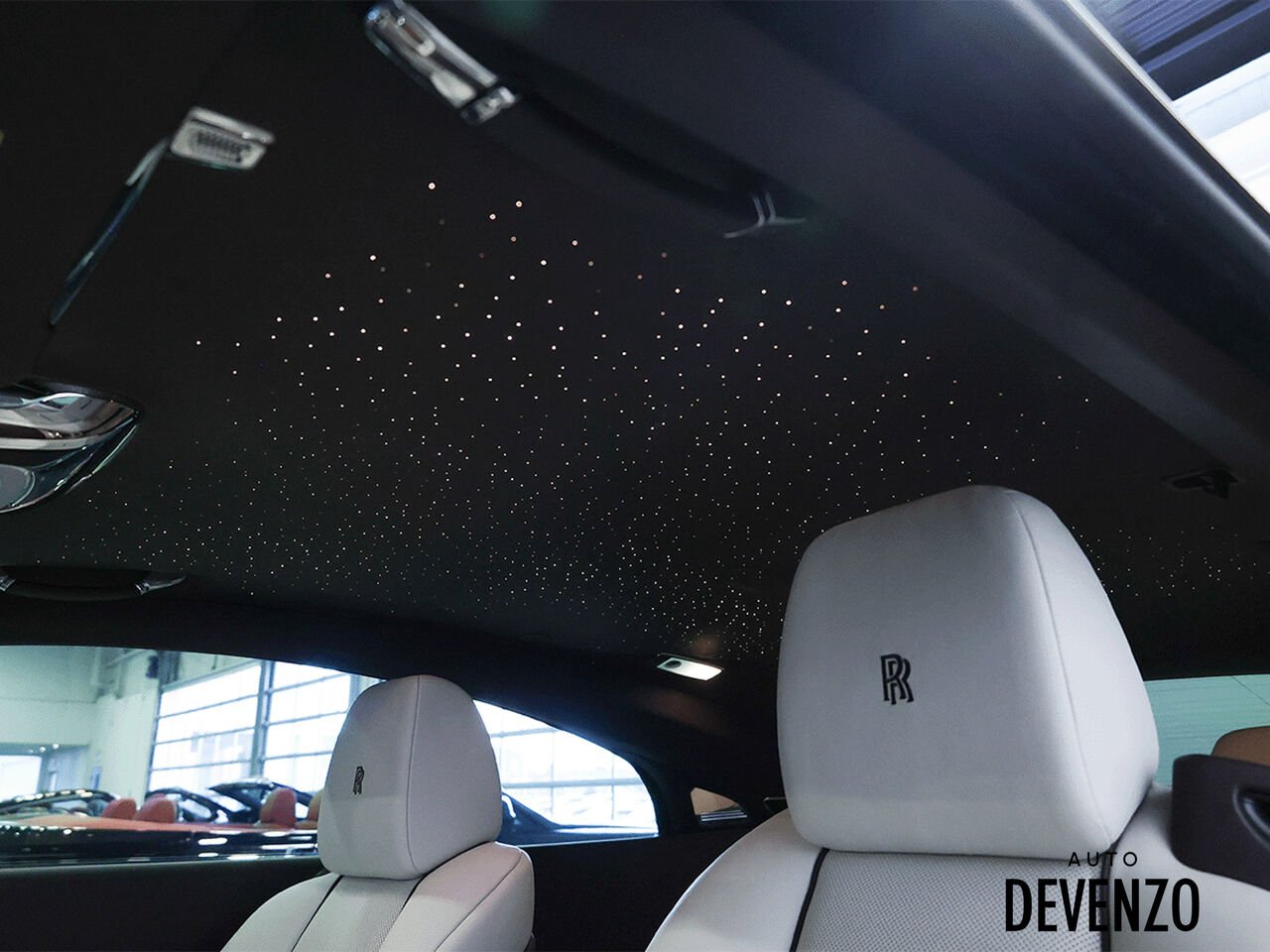 2020 Rolls-Royce Wraith White Saint-Eustache - photo #16