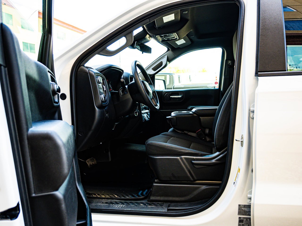 2024 GMC Sierra 1500 4WD Crew Cab 147 Pro White Sherwood Park - photo #15