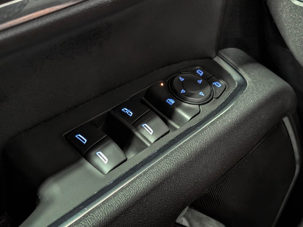 CHEVROLET Silverado 1500 RST Crew Cab Groupe Remorquage Max 3.0 Diesel 2025 Noir Sherbrooke - photo #17