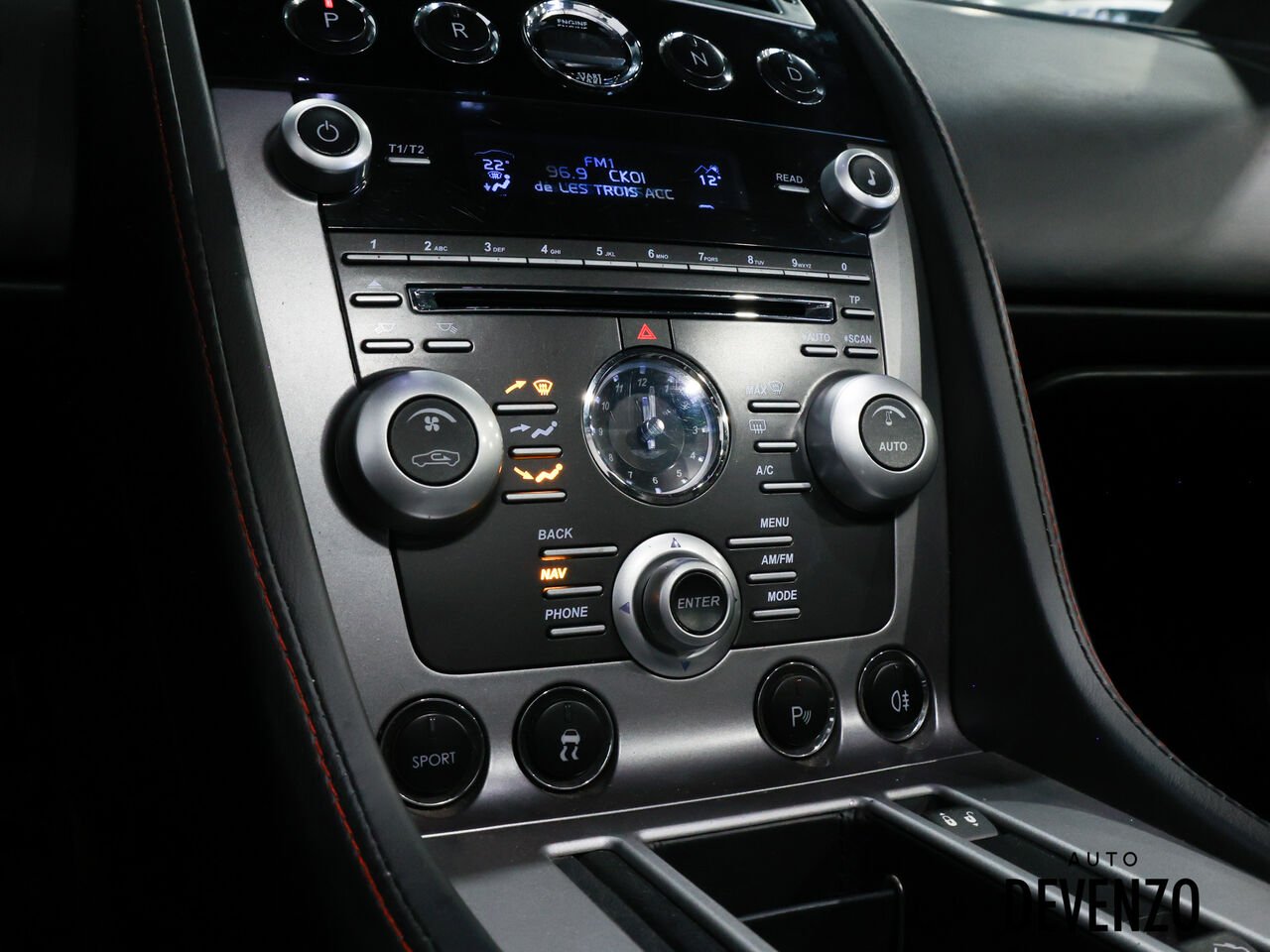 2009 Aston Martin DB9 Black Saint-Eustache - photo #15
