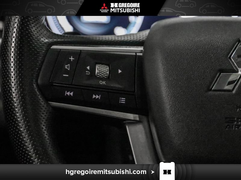 Mitsubishi Outlander PHEV 2024 Noir Laval - photo #20