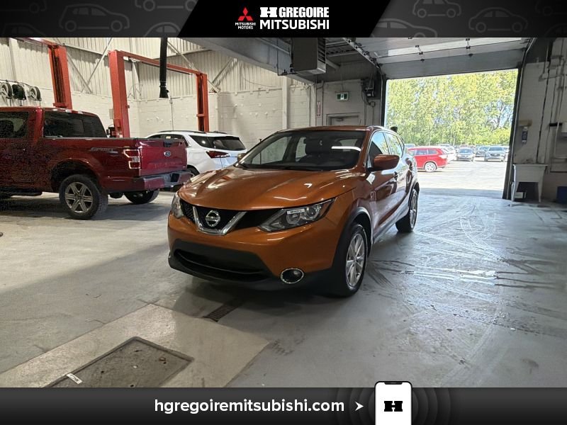 Nissan Qashqai 2017 Orange Saint-Eustache - photo #2