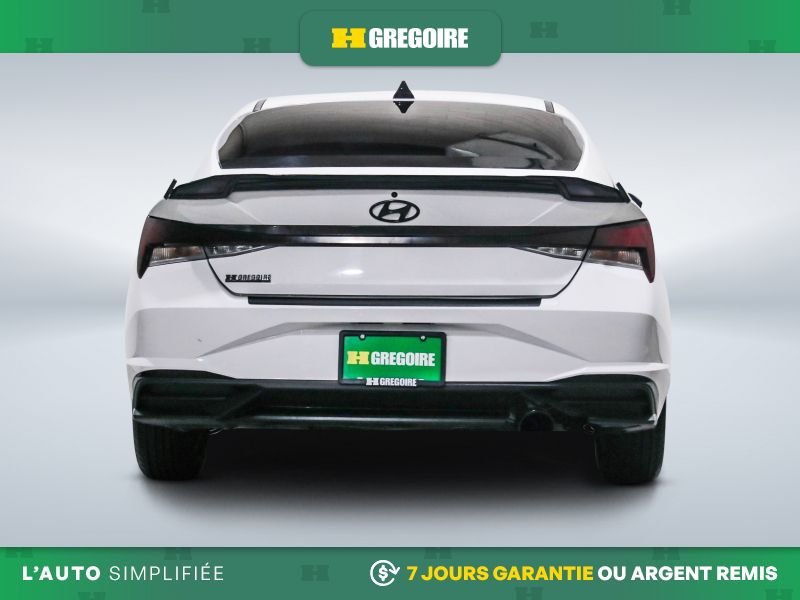 Hyundai Elantra 821689 | Essential MANUEL AC GR ELECT MAGS CAM RECUL BLEUTO 2022 Blanc Laval - photo #7