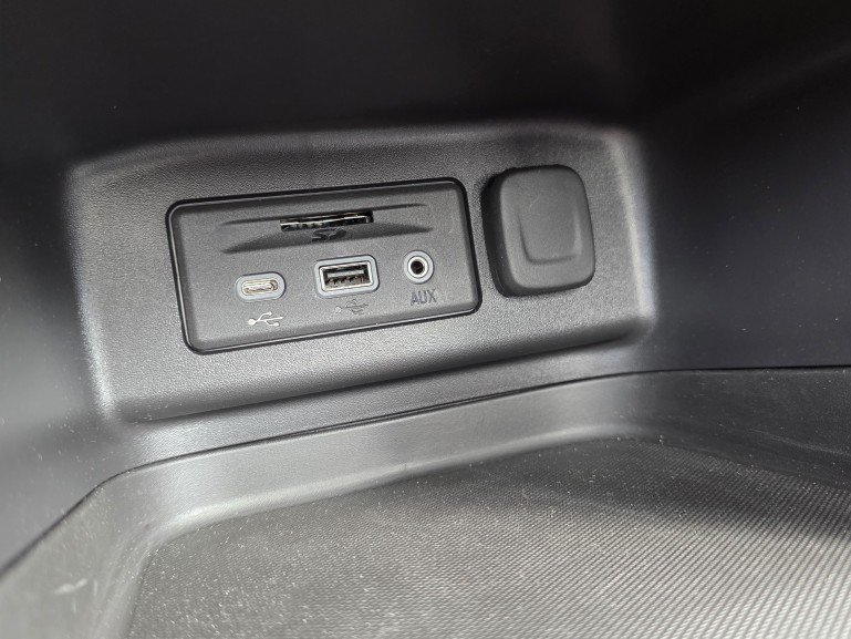 Chevrolet Equinox RS AWD 2024 Noir Mont-Laurier - photo #37